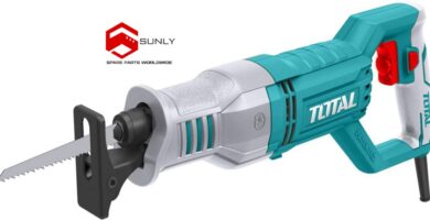 Máy cưa kiếm Total TS100806